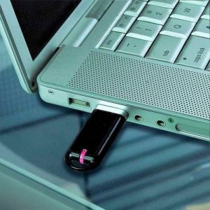 USB STORAGE 16 GB personalizada